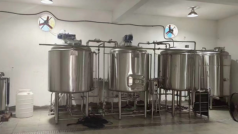 扎赉特沧州075精酿啤酒厂